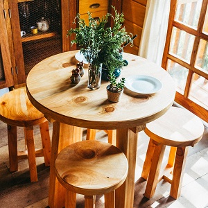 Живая мебель, выполненная из древесины в Быструхе - bystruha.mebel54.com | фото